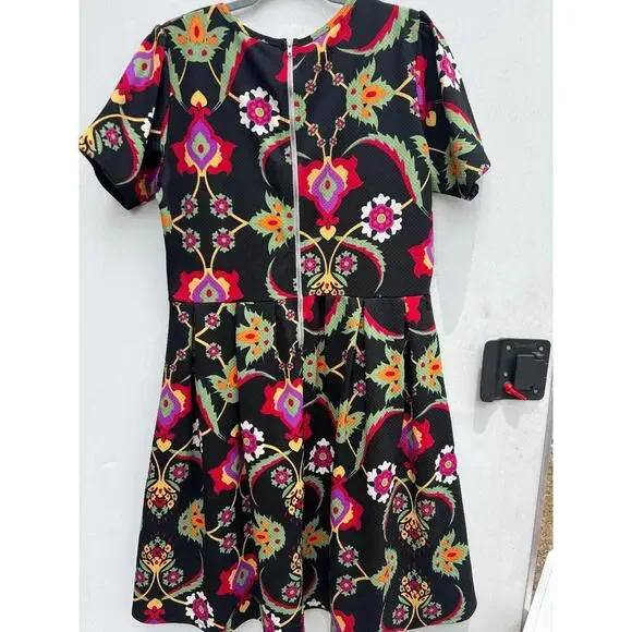 Lularoe Women’s Sz 2x xxl Floral Print Short Sleeve Dress - Picture 4 of 4